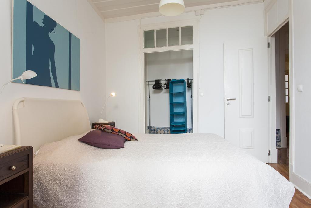 Joivy Classic 3br With Workspace In Chiado, 2mins From Baixa-chiado Subway Apartamento *