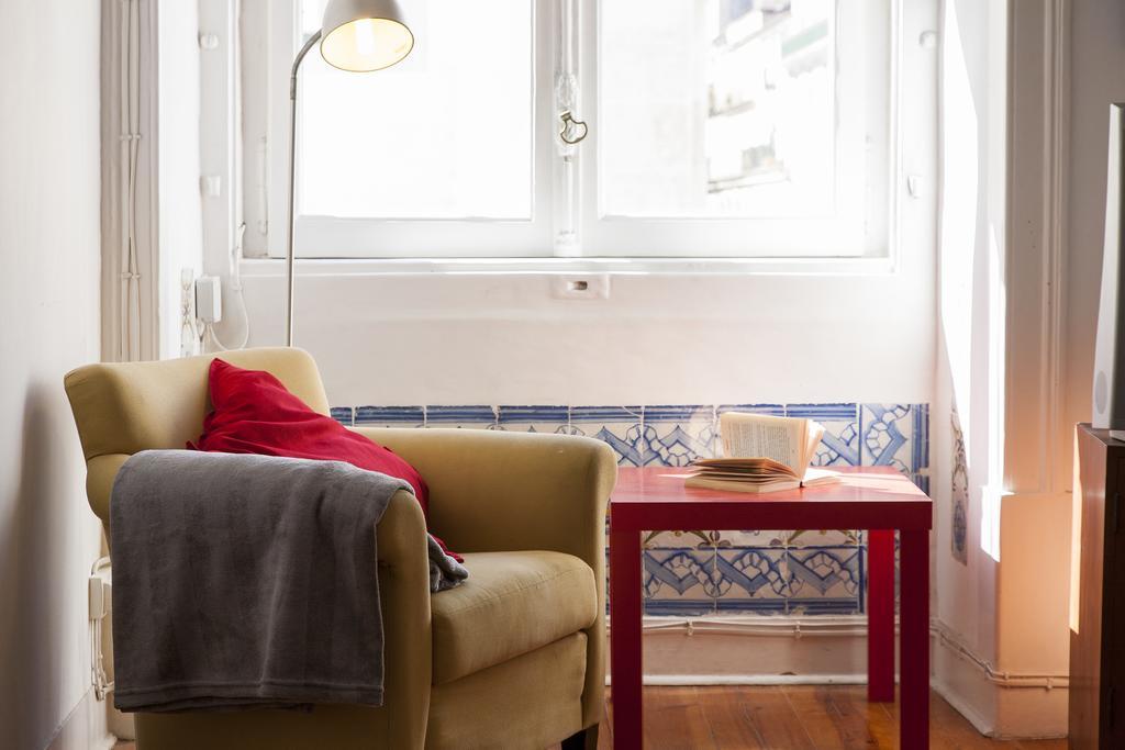 Apartamento Joivy Classic 3br With Workspace In Chiado, 2mins From Baixa-chiado Subway *