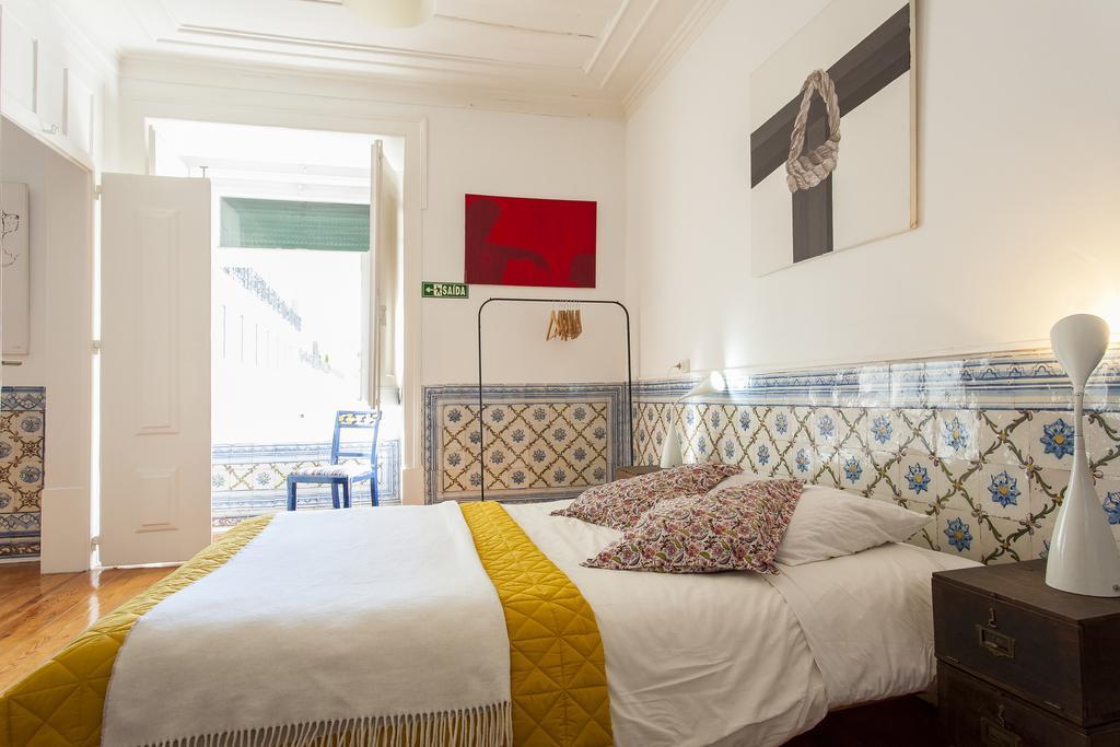 Apartamento Joivy Classic 3br With Workspace In Chiado, 2mins From Baixa-chiado Subway *